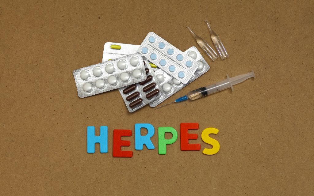 mengobati dan mendiagnosa herpes genital